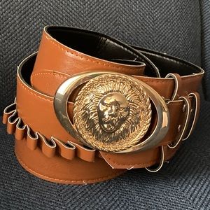 Incredible Lion Buckle Belt!